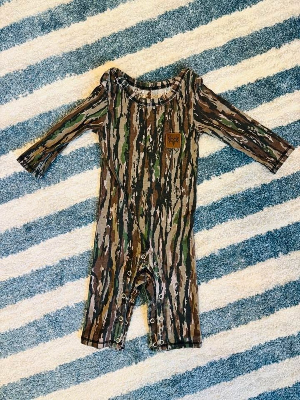 9-12mo Realtree Baby Woodland Camo Snap Longsleeve Romper - Brown, Green